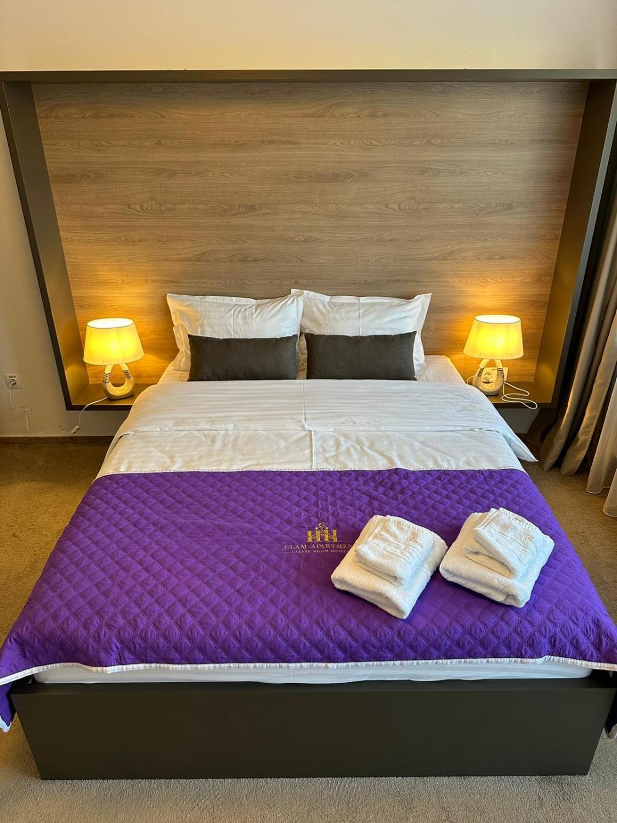 Luxury Glam Apartments & Studios Near Coresi Mall Brașov Exterior foto